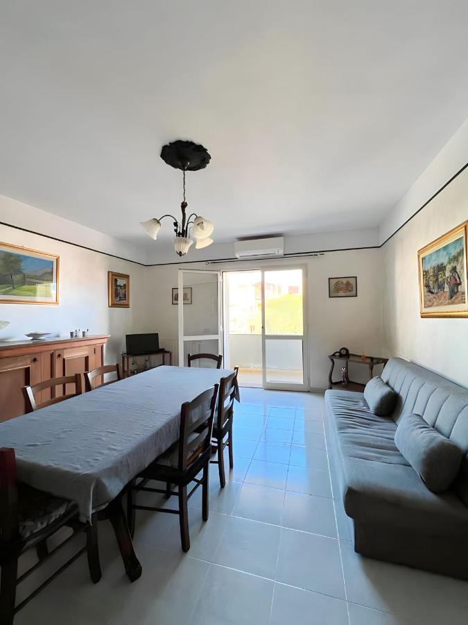 Apartment Ad